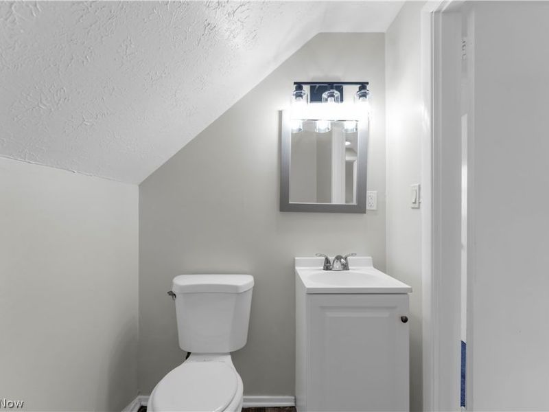 4417 E 156th Street , Cleveland, OH 44128 Photo 17
