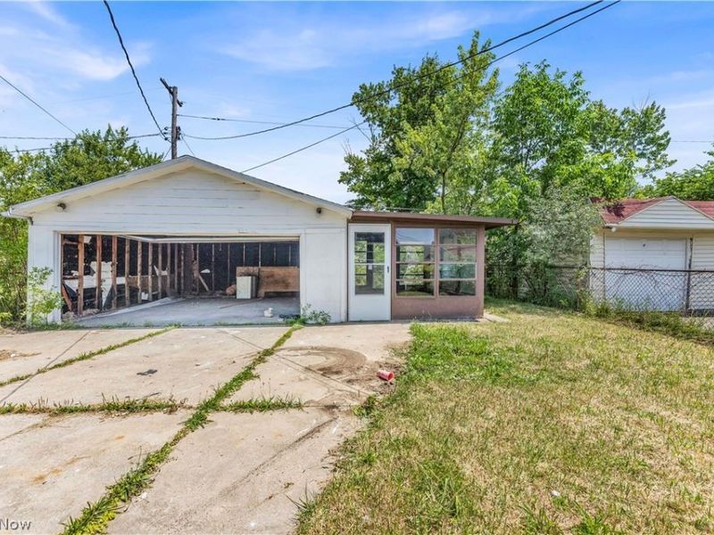 4417 E 156th Street , Cleveland, OH 44128 Photo 24