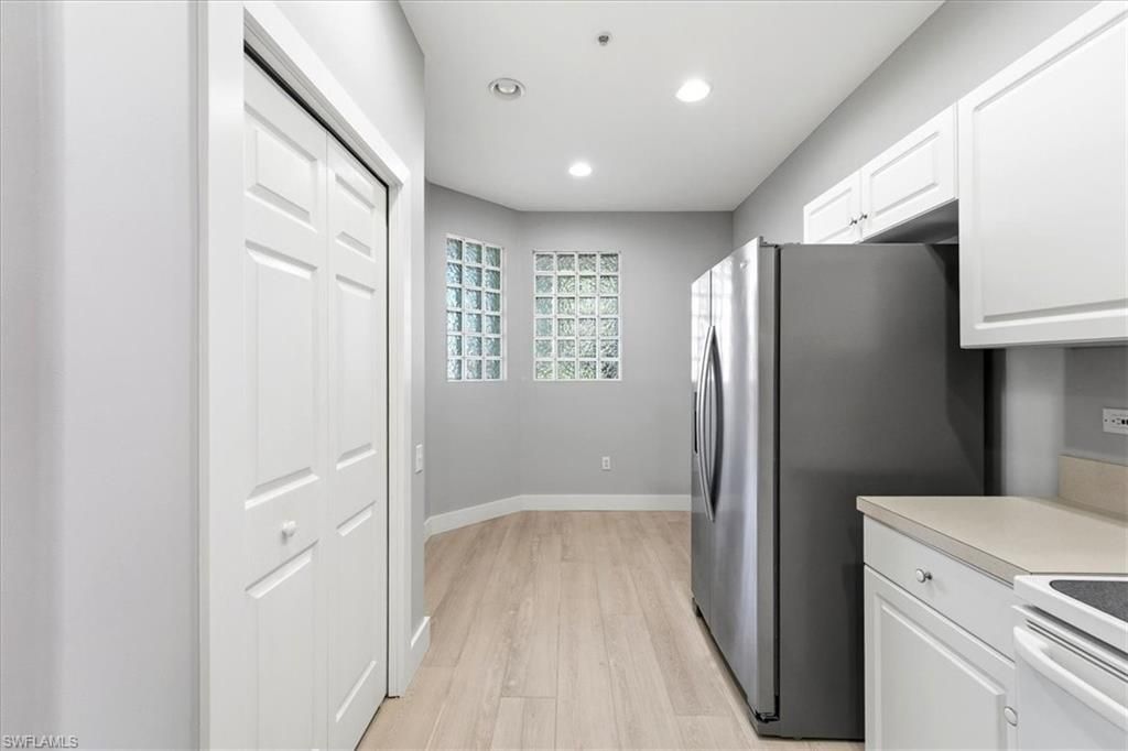 8259 Parkstone Pl, Unit 202, Naples, FL 34120 Photo