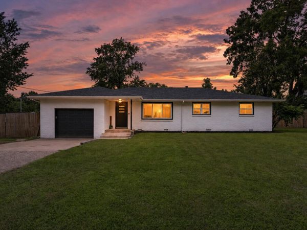 107 South Street , Rogersville, MO 65742