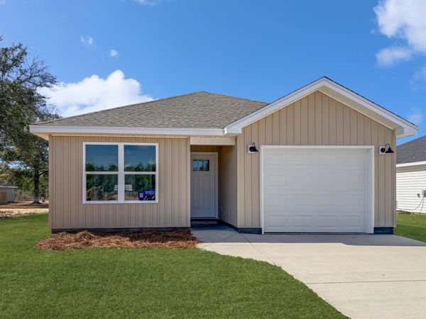 5436 Bayleaf Drive, Crestview, FL 32539