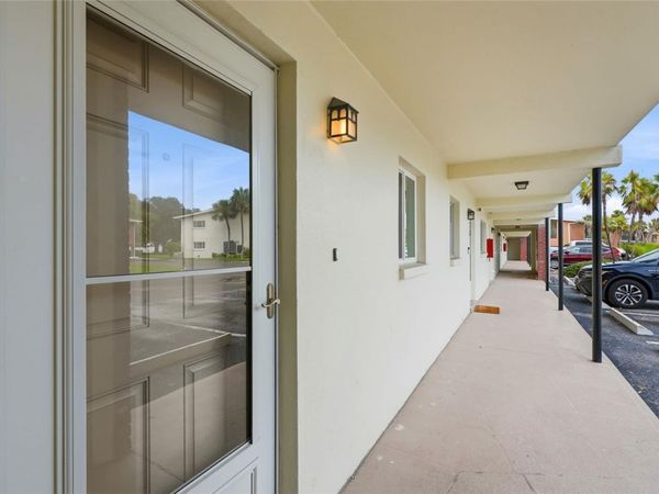 4570 OVERLOOK DRIVE NE, Unit 175, ST PETERSBURG, FL 33703