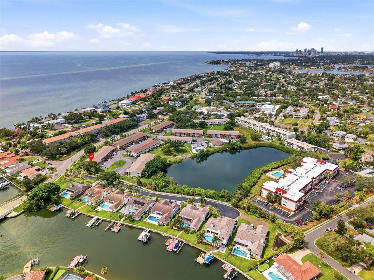 4570 Overlook Drive Ne, Unit 175, Saint Petersburg, FL 33703 Photo