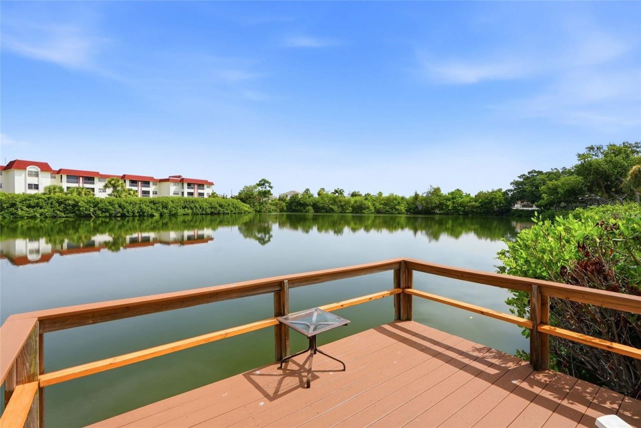 4570 Overlook Drive Ne, Unit 175, Saint Petersburg, FL 33703 Photo