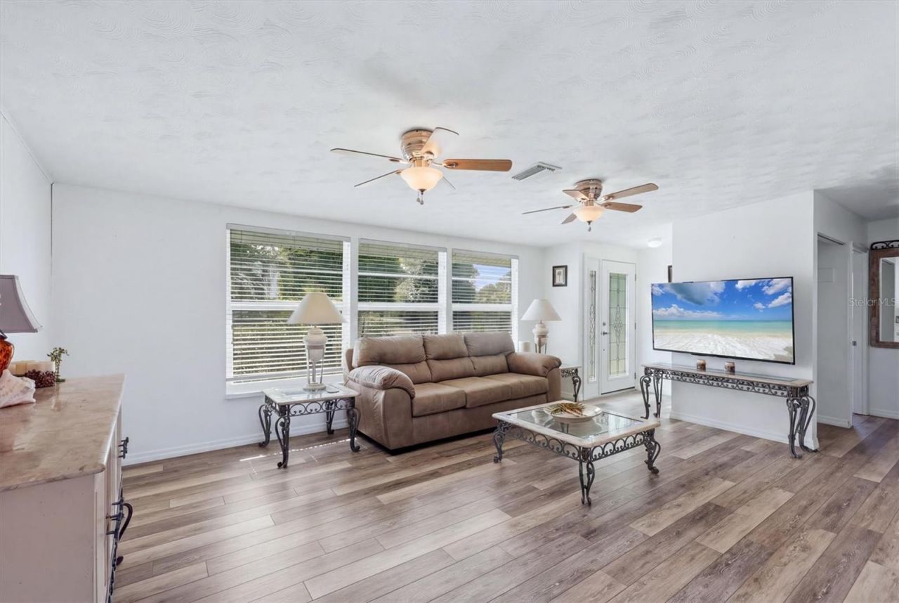 898 S Broadway , Englewood, FL 34223 Photo