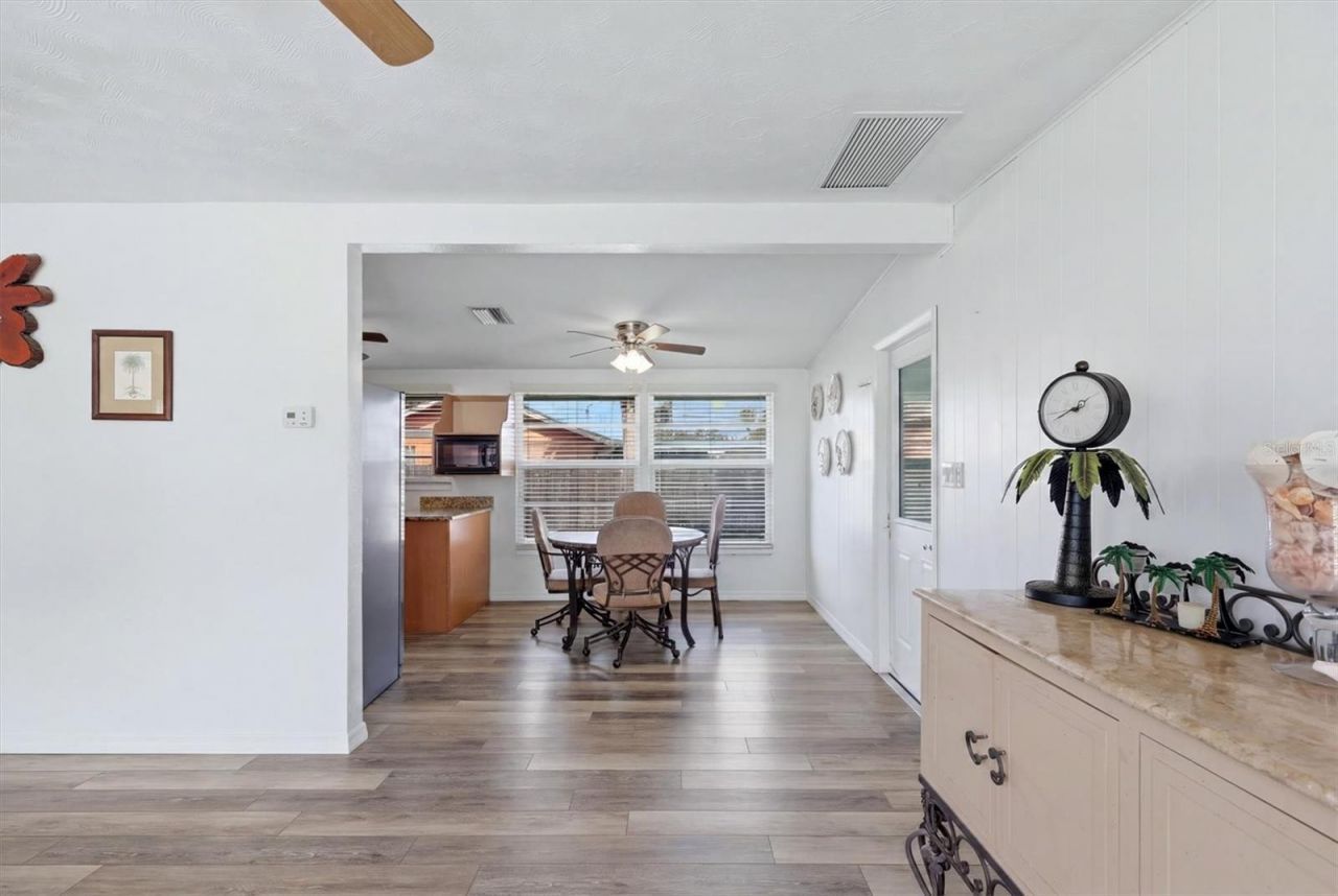 898 S Broadway , Englewood, FL 34223 Photo