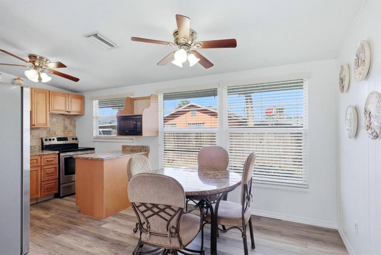 898 S Broadway , Englewood, FL 34223 Photo