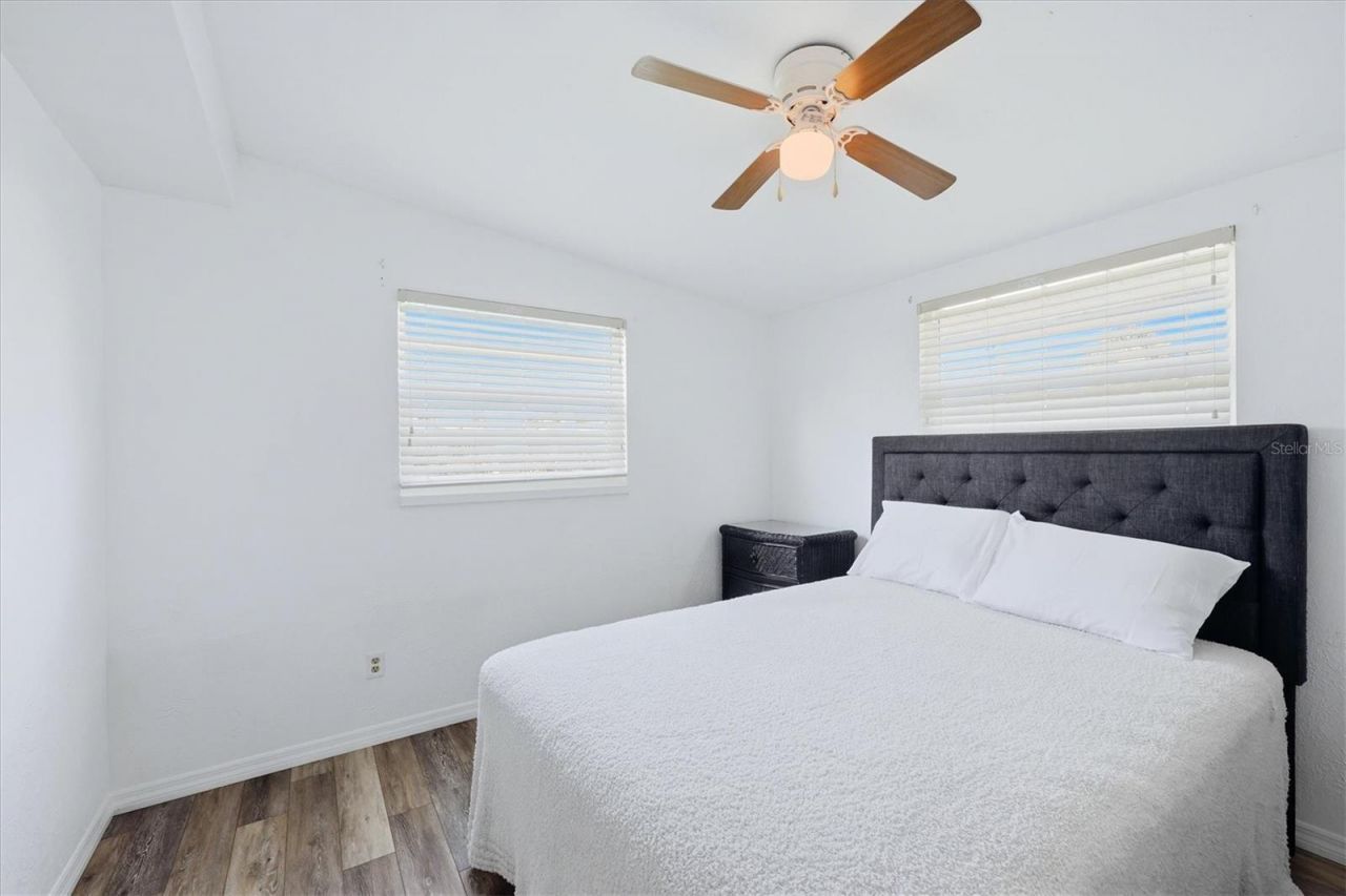 898 S Broadway , Englewood, FL 34223 Photo