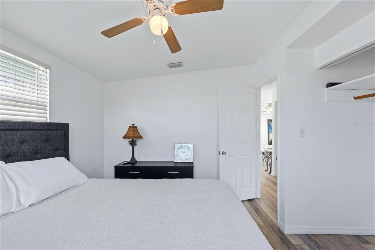898 S Broadway , Englewood, FL 34223 Photo
