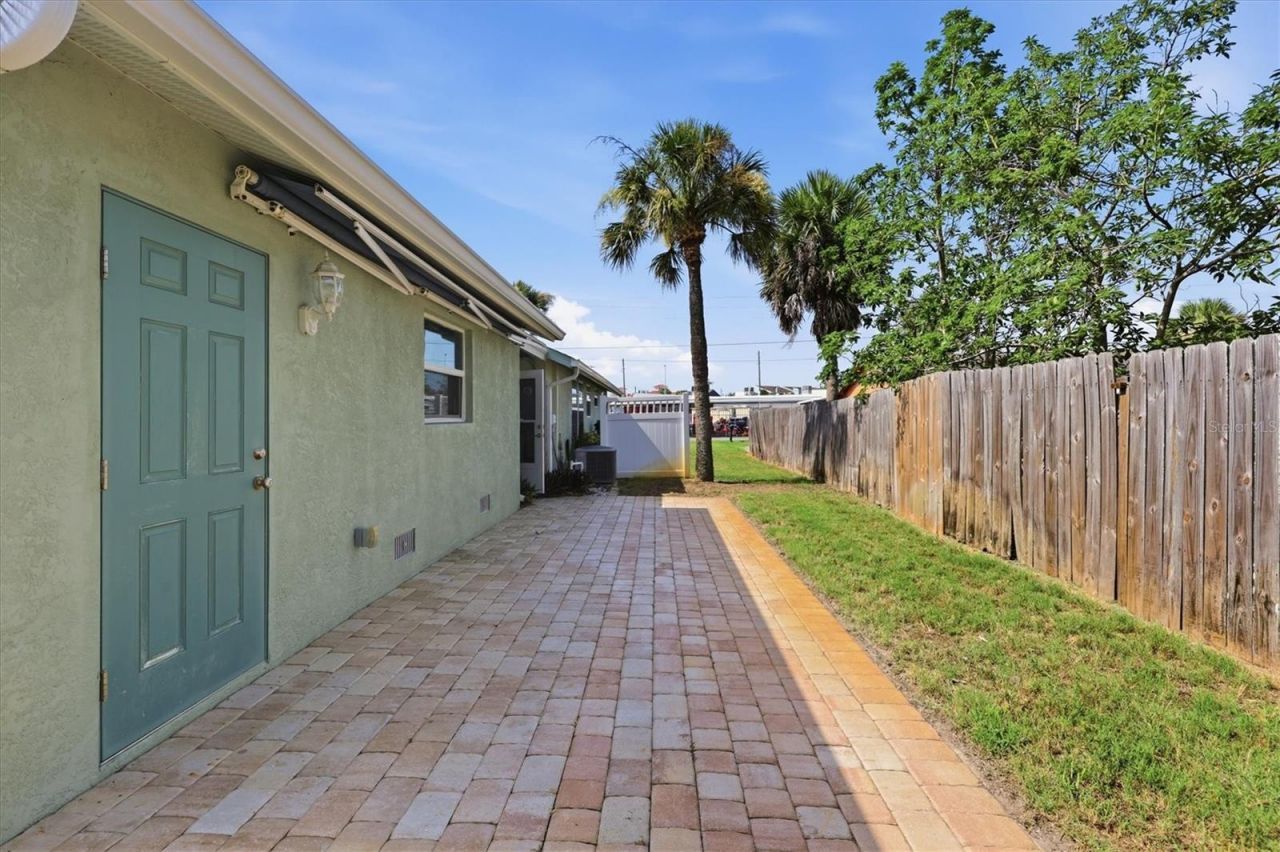 898 S Broadway , Englewood, FL 34223 Photo