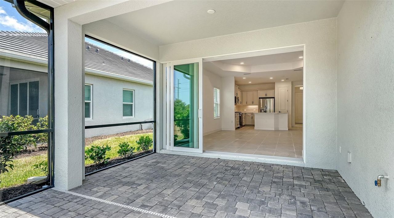 2357 Blue Mahoe Lane , Sarasota, FL 34240 Photo