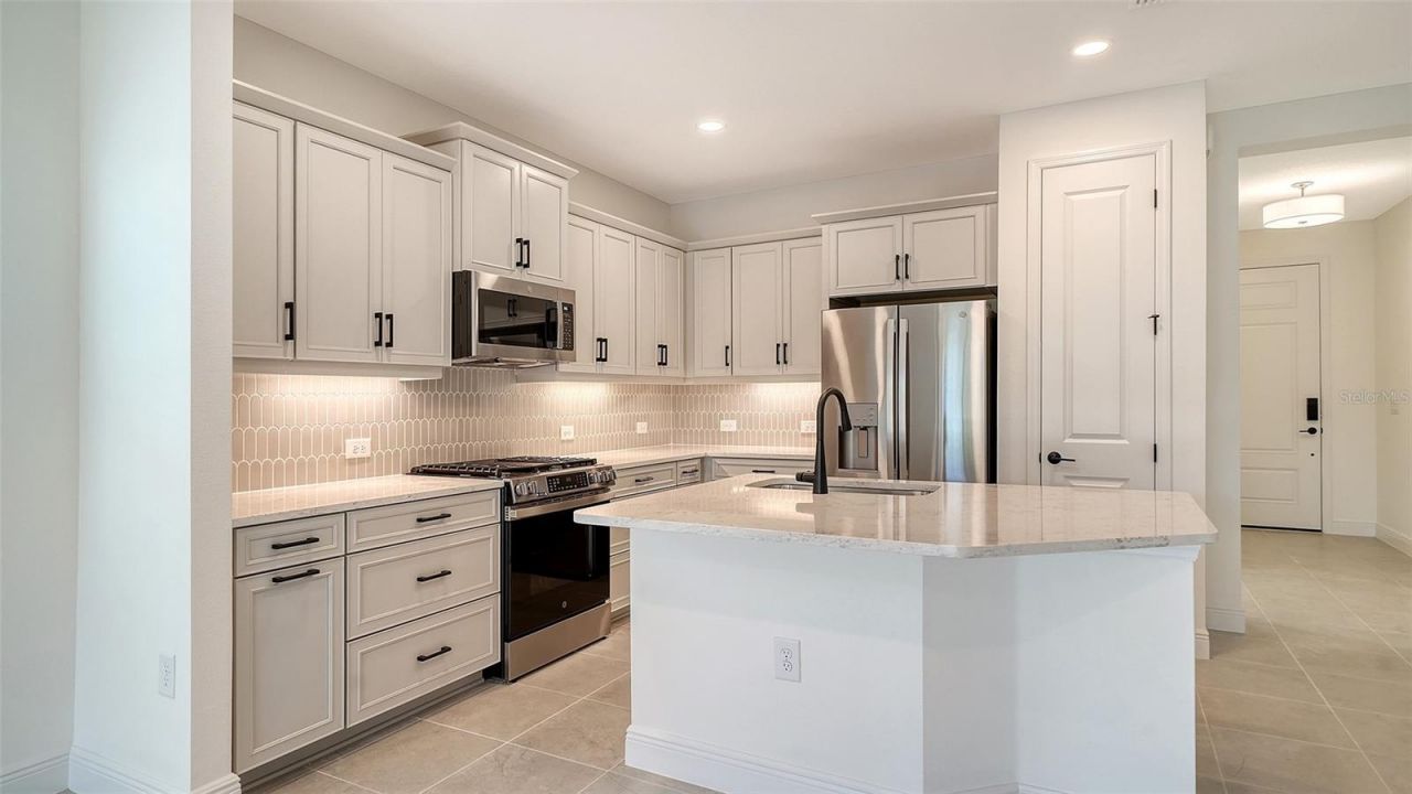 2357 Blue Mahoe Lane , Sarasota, FL 34240 Photo