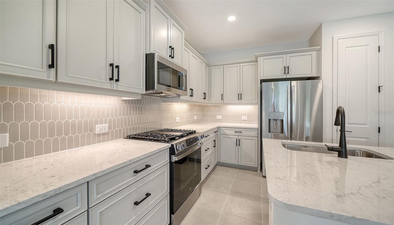 2357 Blue Mahoe Lane , Sarasota, FL 34240 Photo