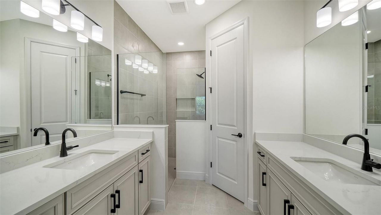 2357 Blue Mahoe Lane , Sarasota, FL 34240 Photo