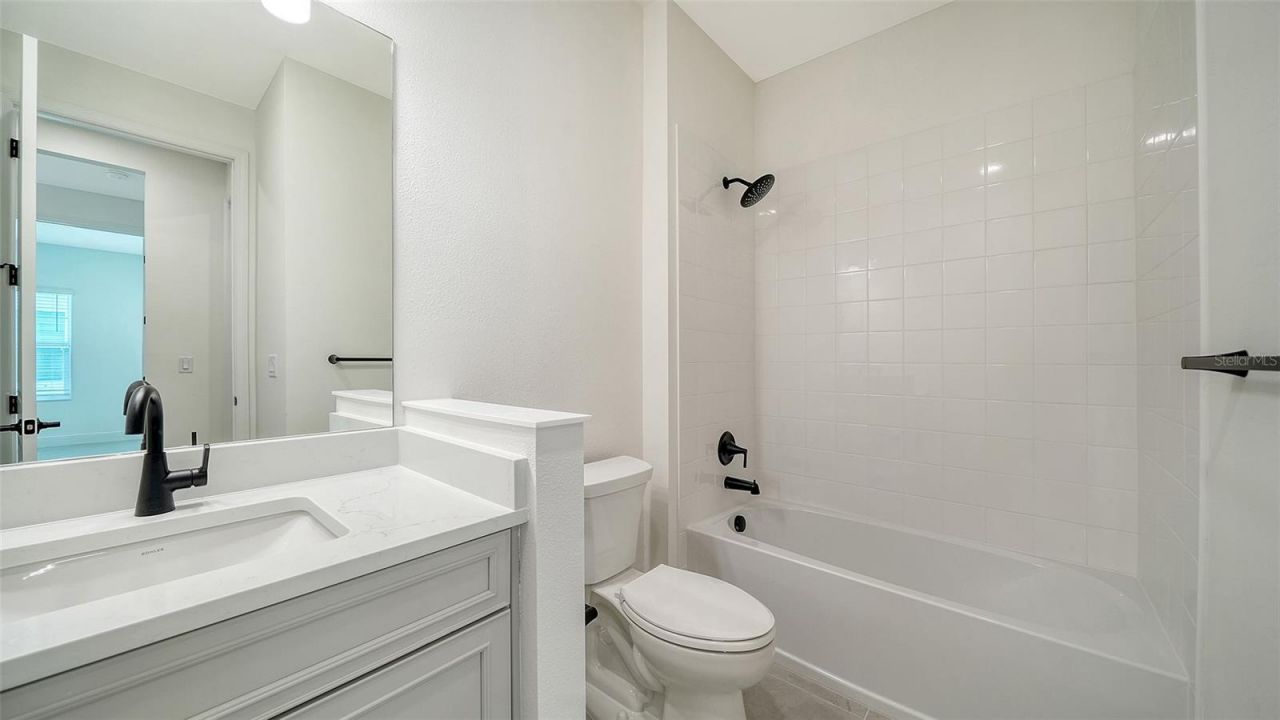 2357 Blue Mahoe Lane , Sarasota, FL 34240 Photo