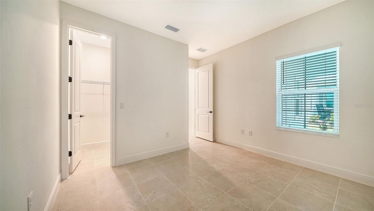 2357 Blue Mahoe Lane , Sarasota, FL 34240 Photo