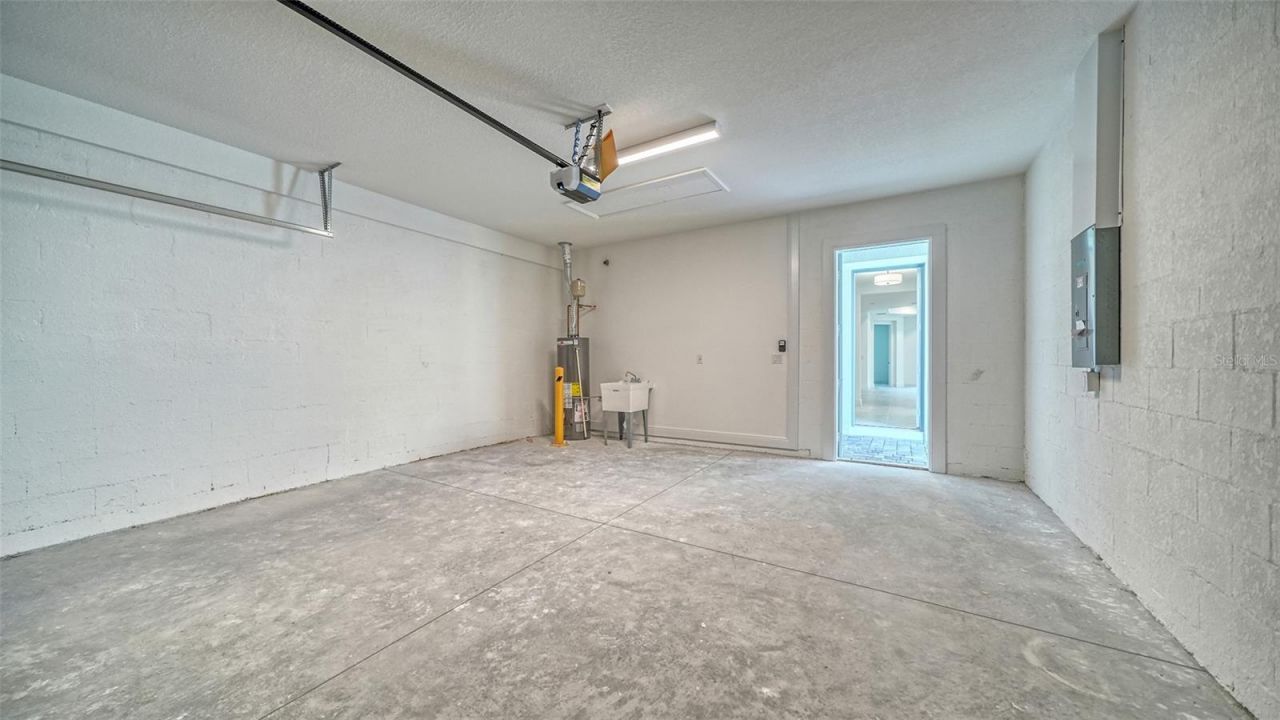 2357 Blue Mahoe Lane , Sarasota, FL 34240 Photo