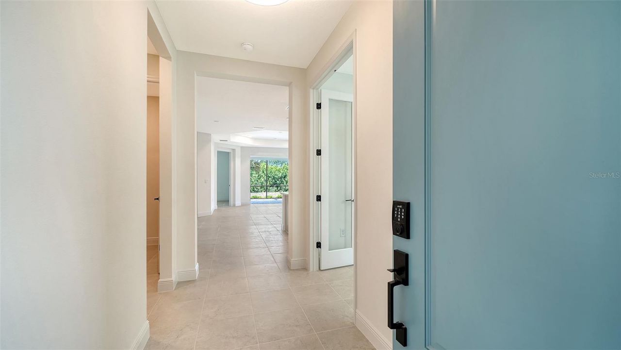 2357 Blue Mahoe Lane , Sarasota, FL 34240 Photo