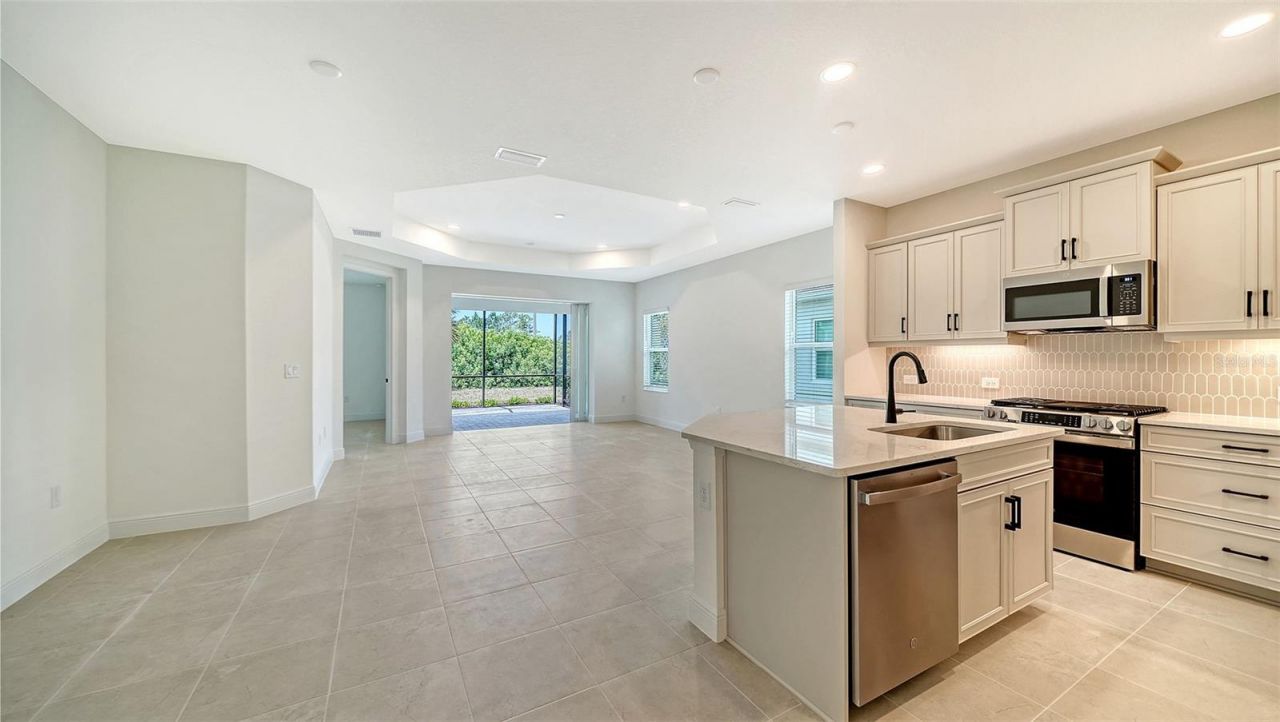 2357 Blue Mahoe Lane , Sarasota, FL 34240 Photo