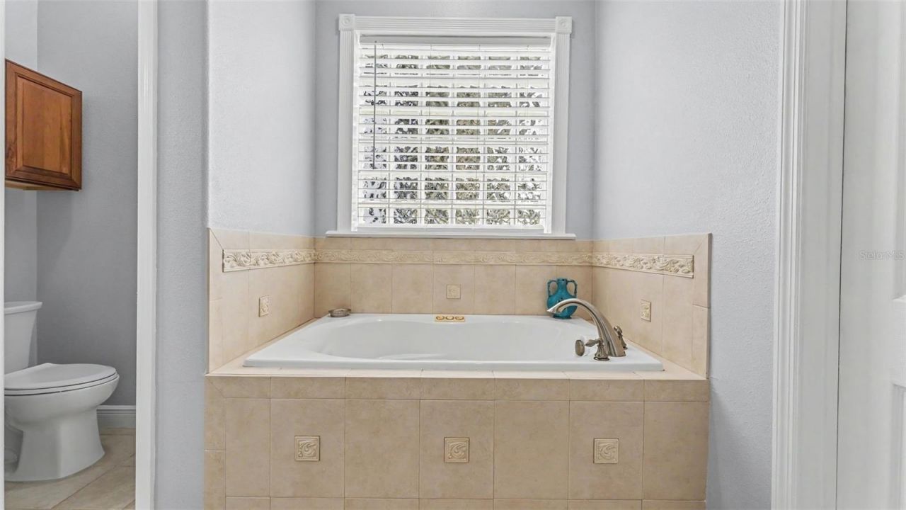 8044 Lake Hatchineha Road, Haines City, FL 33844 Photo