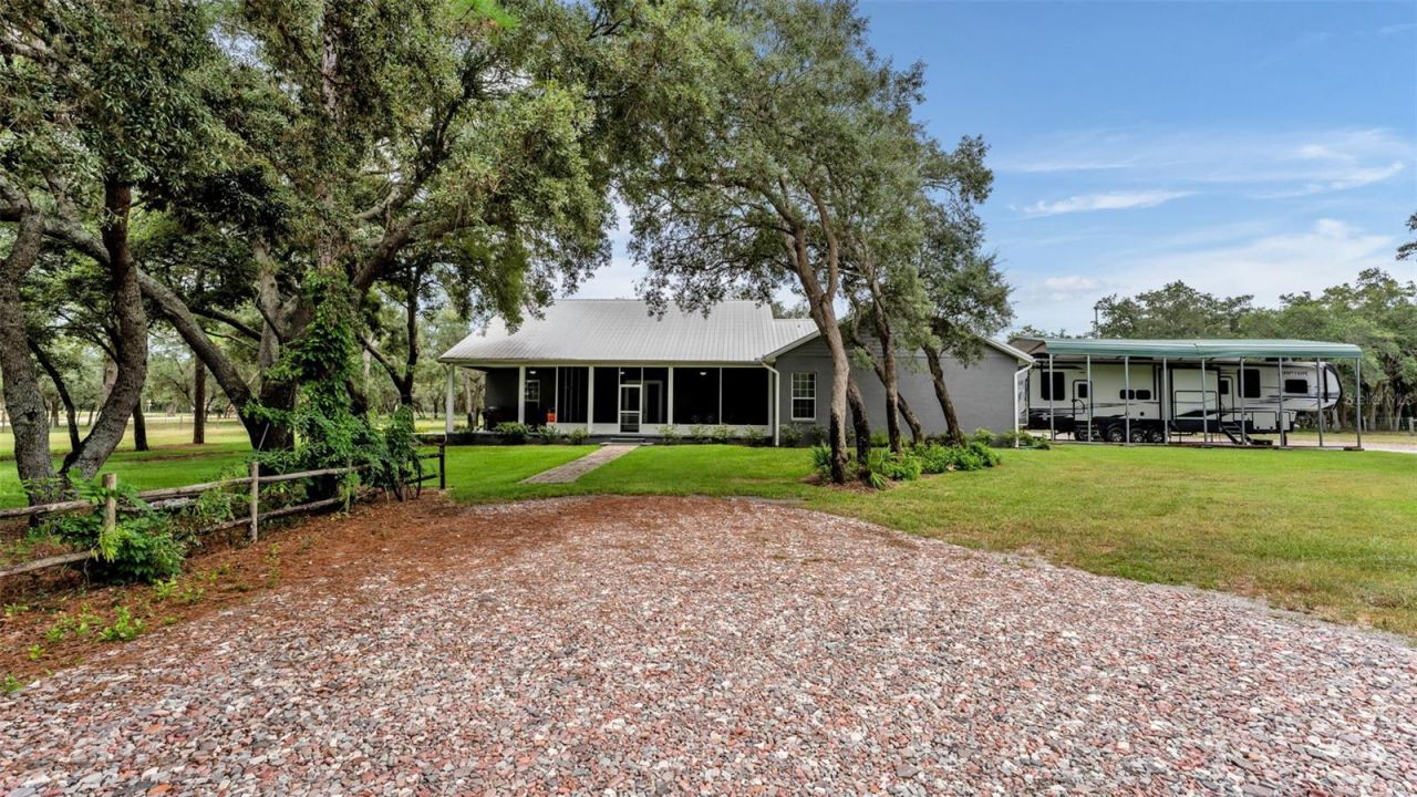 8044 Lake Hatchineha Road, Haines City, FL 33844 Photo