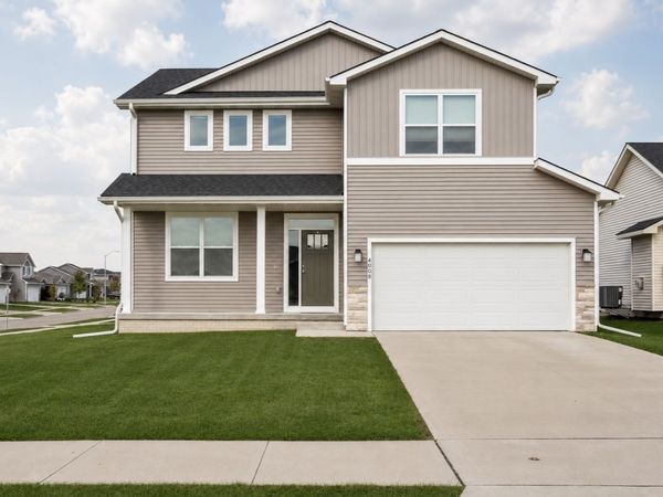 4008 NE 6th Street , Ankeny, IA 50021