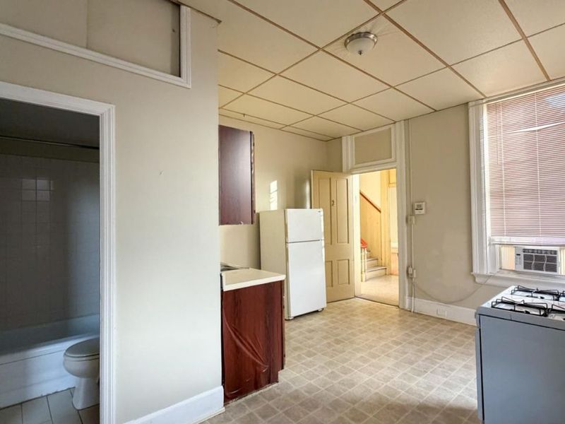 24 E University Avenue, Cincinnati, OH 45219 Photo 36