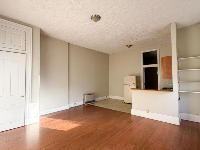 24 E University Avenue, Cincinnati, OH 45219 Photo 40