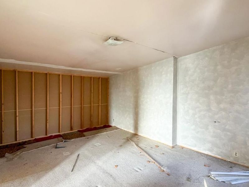 24 E University Avenue, Cincinnati, OH 45219 Photo 59