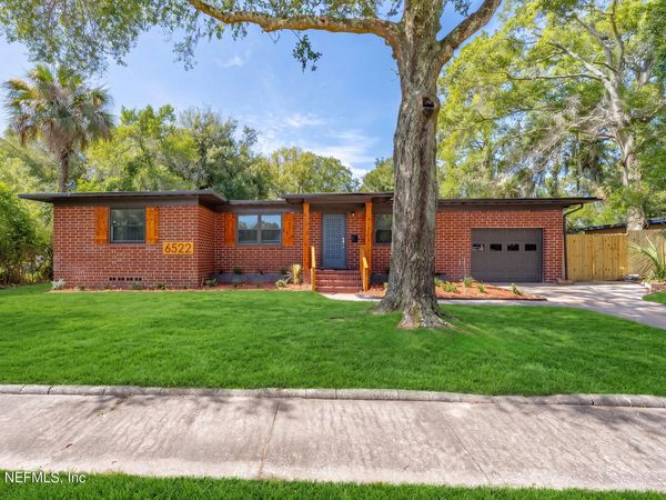 6522 BARKWOOD Drive, Jacksonville, FL 32277
