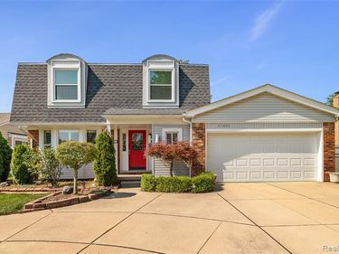 17493 Judy Court, Macomb Twp, MI 48044