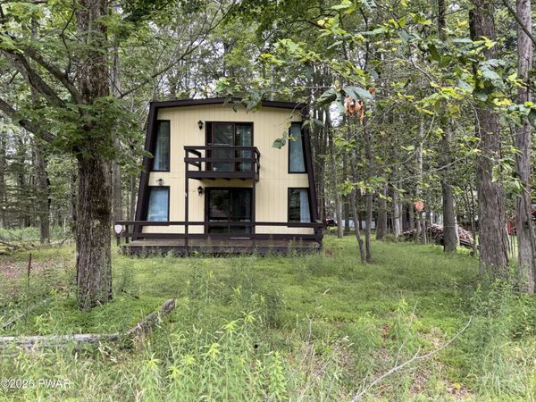 4530 Briarcliff Terrace , Tobyhanna, PA 18466