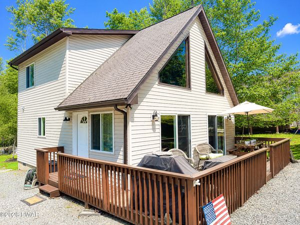 1029 Lake Shore Drive , Lake Ariel, PA 18436