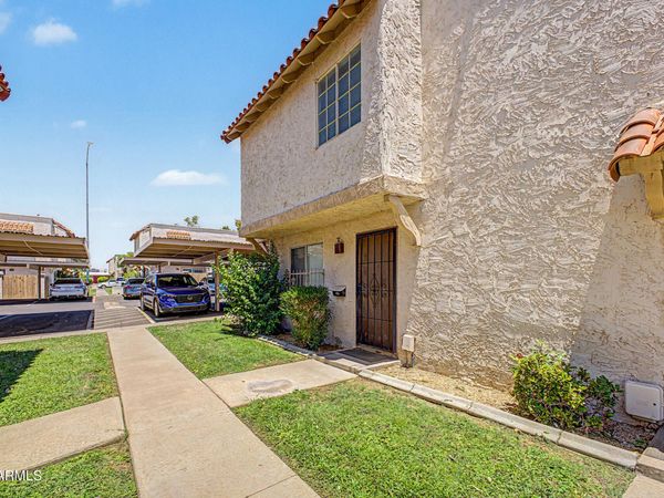 1212 E LAWRENCE Lane, Phoenix, AZ 85020
