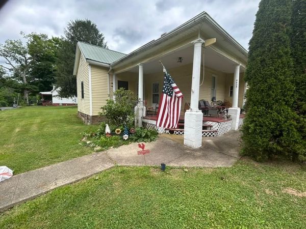 4425 Mount Clare Road, Mount Clare, WV 26408