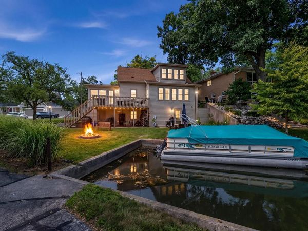 30421 Forest DRIVE, Burlington, WI 53105