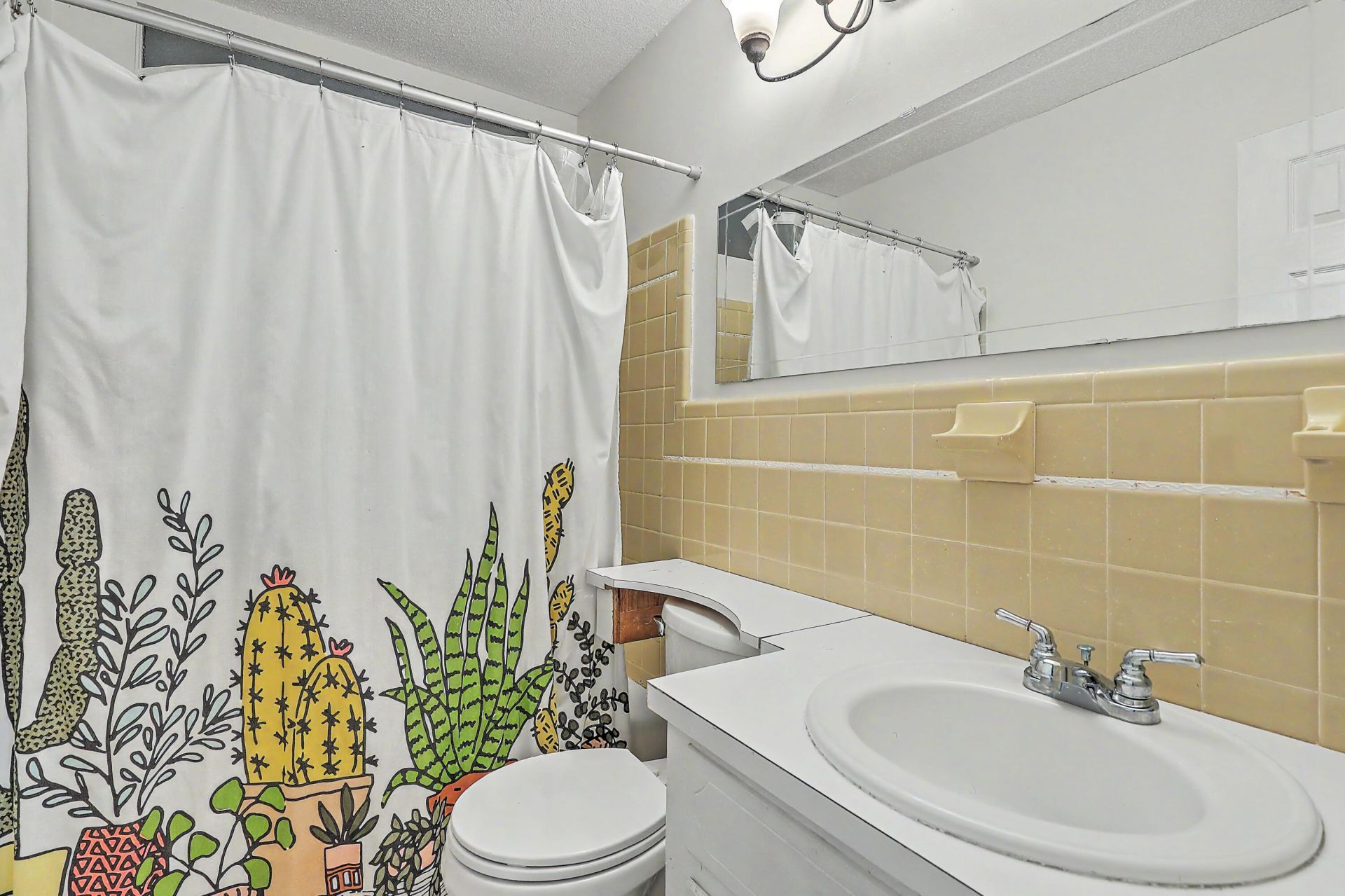 5308 Holden Street Photo 11