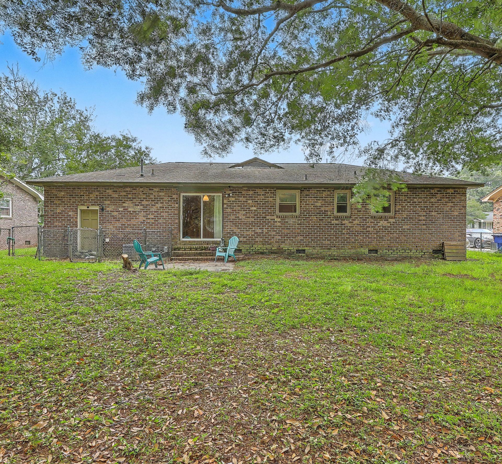 5308 Holden Street Photo 18