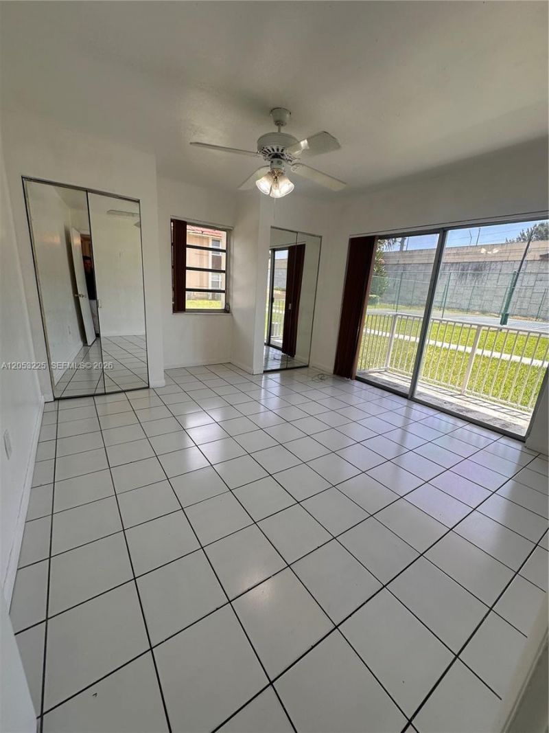 5325 SW 77th Ct , Unit 107F, Miami, FL 33155 Photo