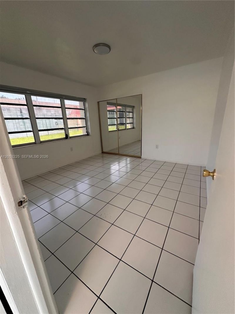 5325 SW 77th Ct , Unit 107F, Miami, FL 33155 Photo