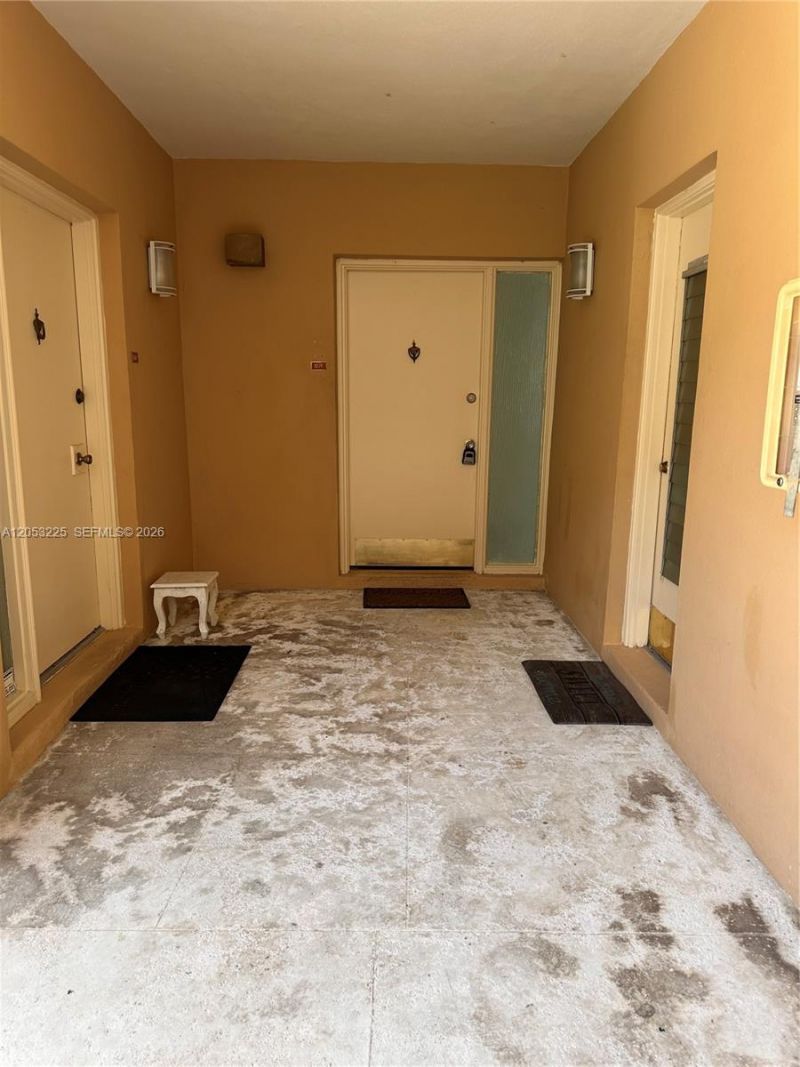 5325 SW 77th Ct , Unit 107F, Miami, FL 33155 Photo