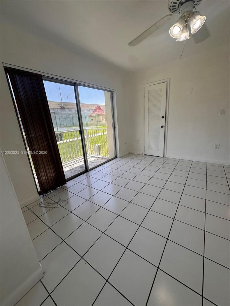 5325 SW 77th Ct , Unit 107F, Miami, FL 33155 Photo