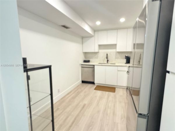 2655 Collins Ave , Unit 608, Miami Beach, FL 33140