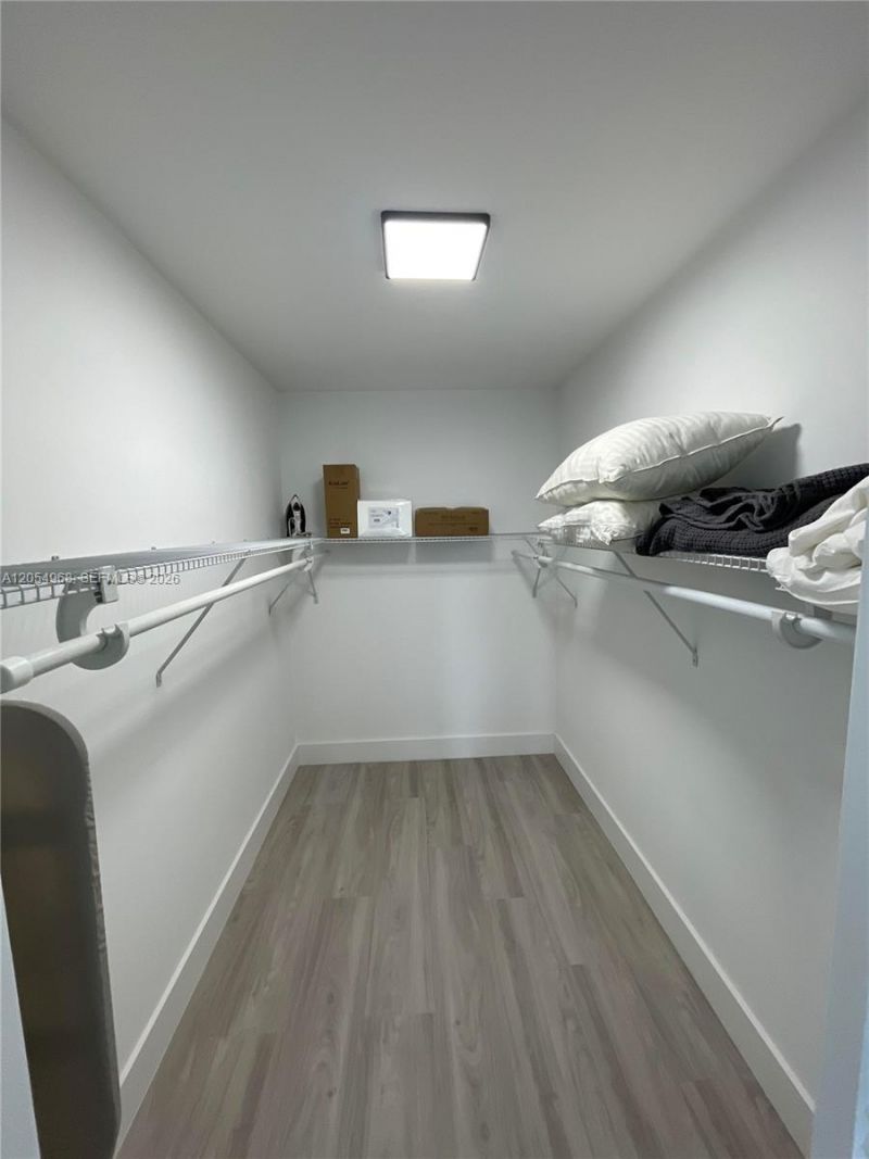 2655 Collins Ave , Unit 608, Miami Beach, FL 33140 Photo