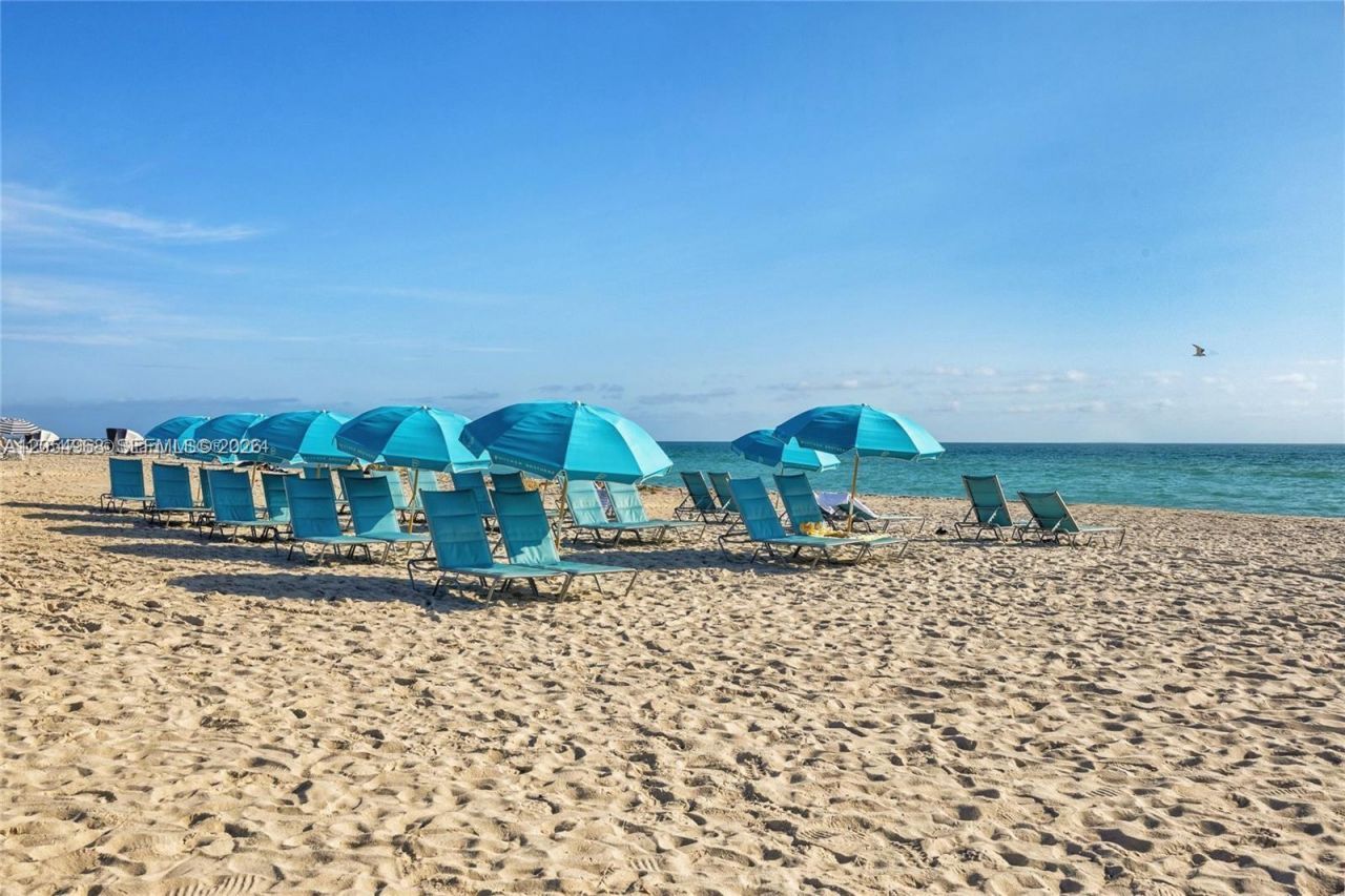 2655 Collins Ave , Unit 608, Miami Beach, FL 33140 Photo