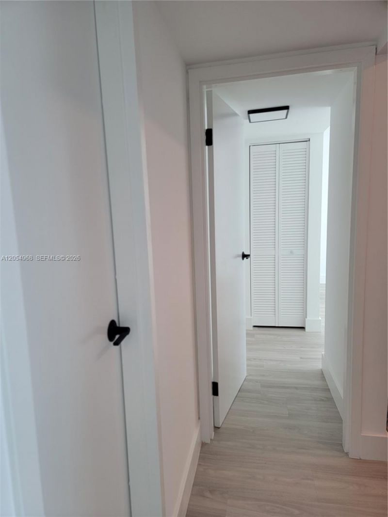 2655 Collins Ave , Unit 608, Miami Beach, FL 33140 Photo