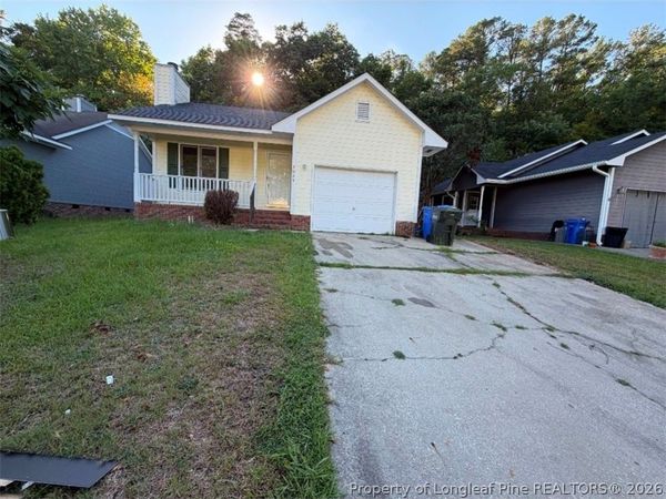 3023 Copenhagen Drive , Fayetteville, NC 28301