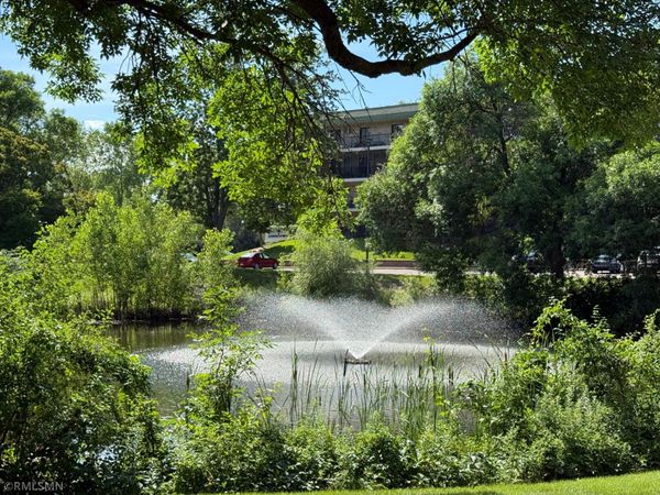 10511 Cedar Lake Road , Unit 309, Minnetonka, MN 55305