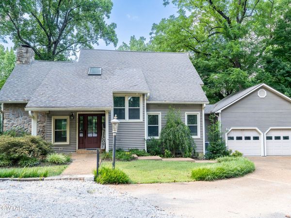 250 Nauvoo School Road , Dyersburg, TN 38024