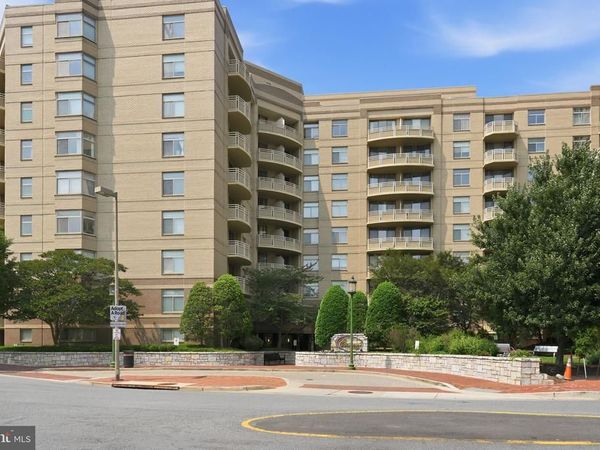 7111 WOODMONT AVENUE, Unit 106, BETHESDA, MD 20815